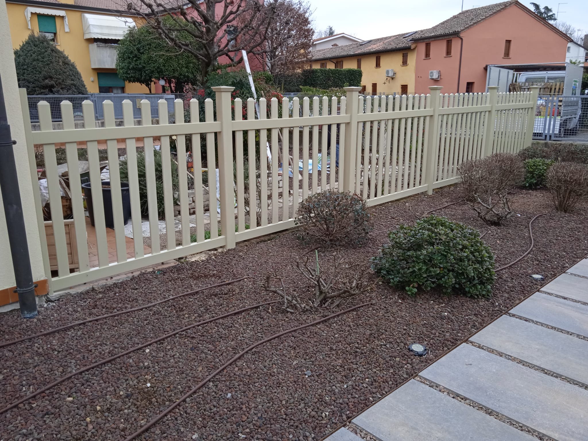 top-garden-recinzioni-pvc-londra-46